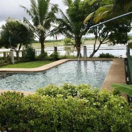 Pantropi-Coco Farm Hotell Calapan Eksteriør bilde